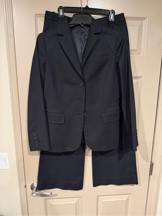 GAP Jackets & Blazers - Like New. Worn Once. GAP Black Women's Blazer and Matching Pants Suit